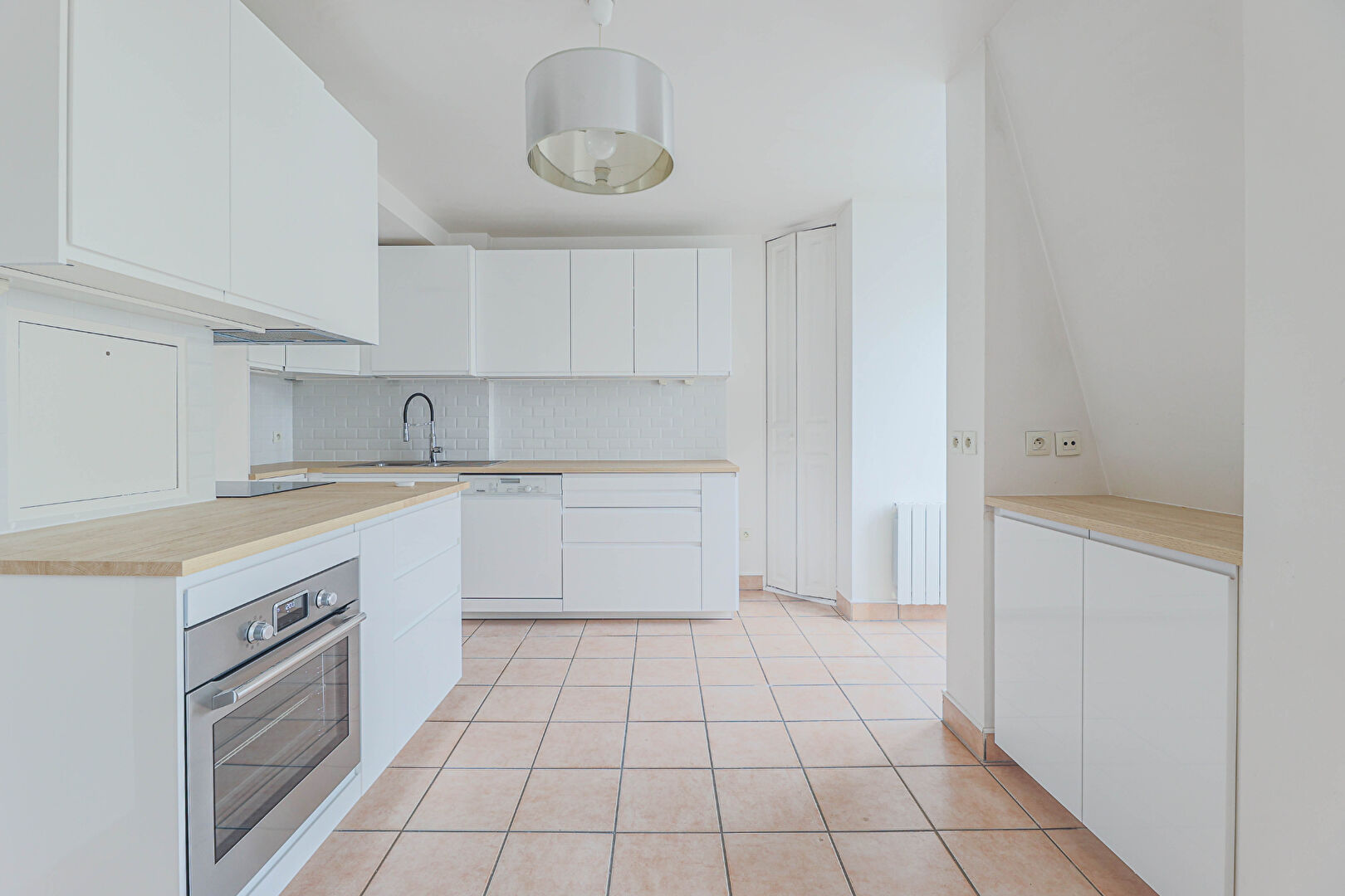 Appartement Paris 4 pièce(s) 142 m2 10