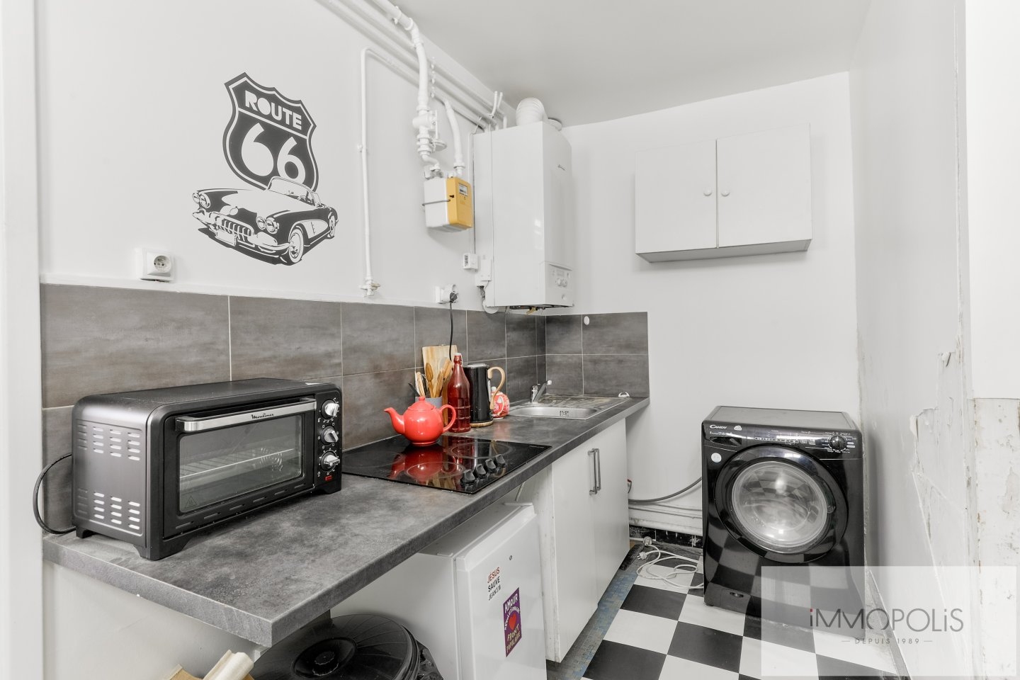 Immeuble sur cour de 60 m2 aux Abbesses 13