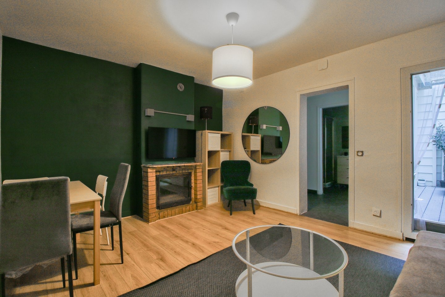 Deux pièces avec terrasse de 35 m² 2 Deux pièces avec terrasse de 35 m² 2