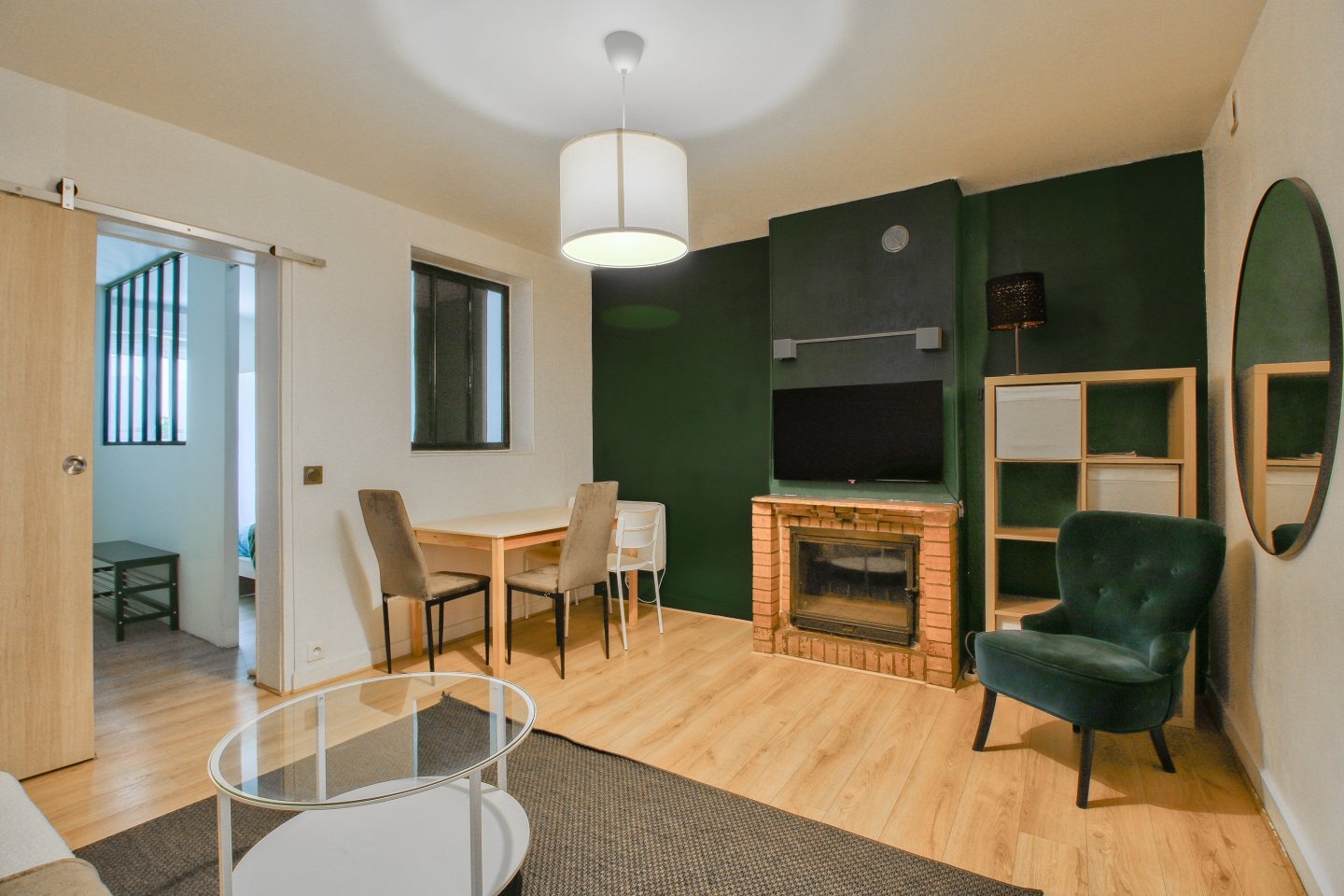 Deux pièces avec terrasse de 35 m² 3 Deux pièces avec terrasse de 35 m² 3