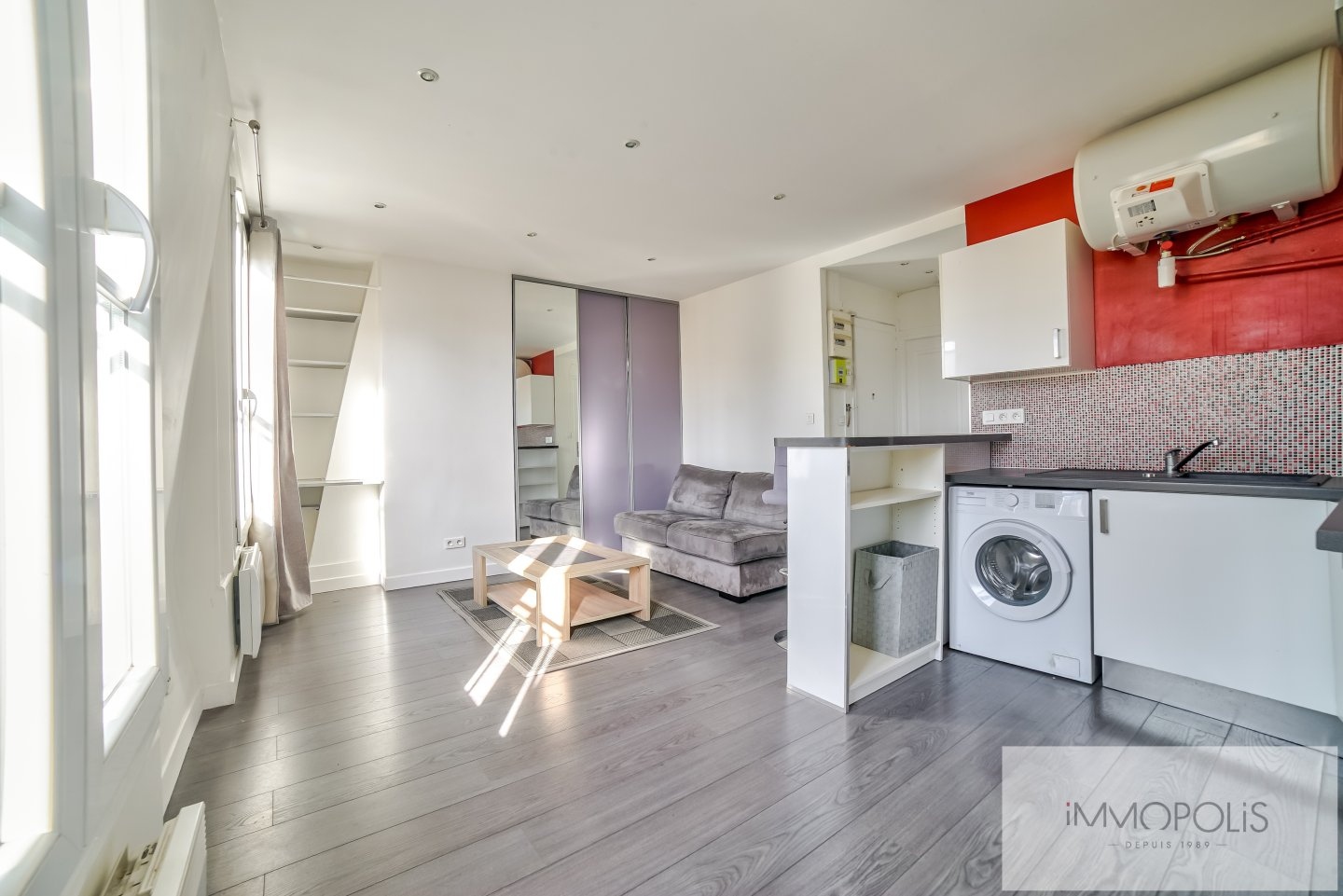 Studio plein de charme au dernier étage ! Paris 18e, Rue du Poteau 3