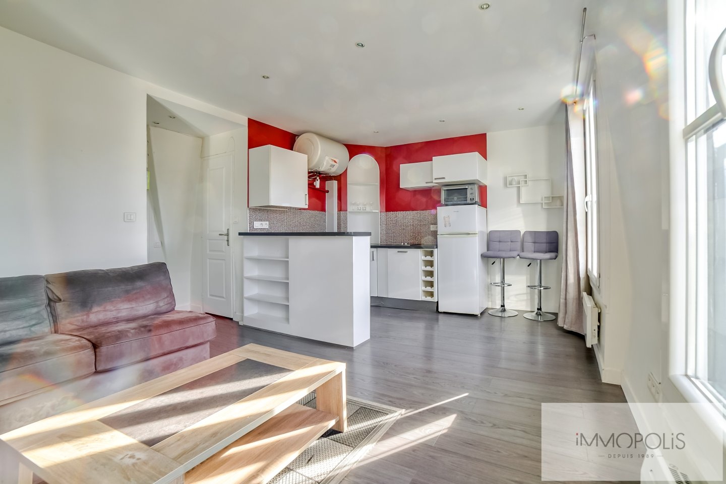 Studio plein de charme au dernier étage ! Paris 18e, Rue du Poteau 4