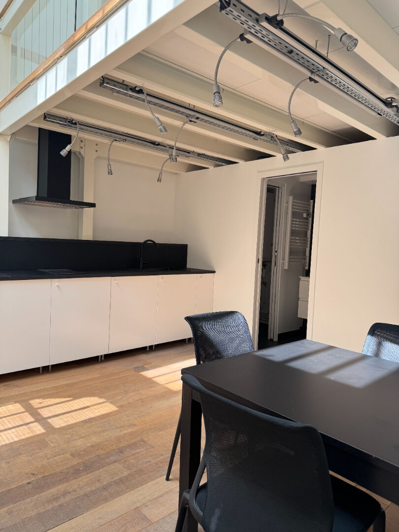Appartement Paris 2 pièce(s) 52 m2 11 Appartement Paris 2 pièce(s) 52 m2 11