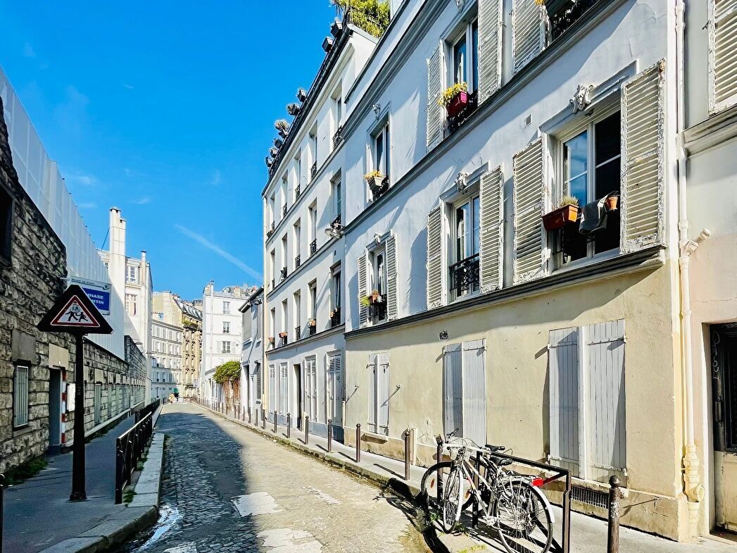 Deux pièces à Montmartre, donnant sur une rue piétonne – 16,56 m2 9