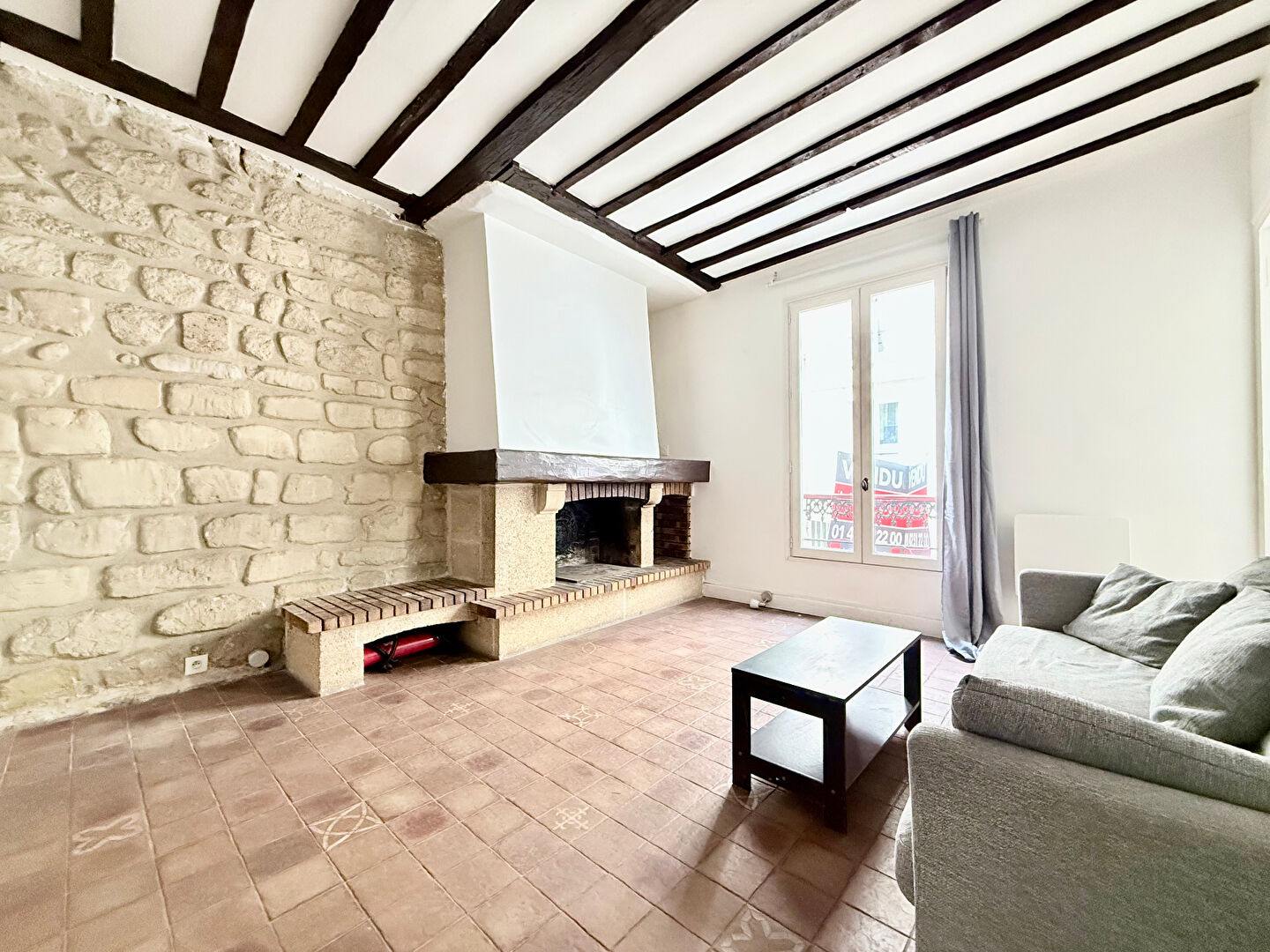 Deux pièces bien placé à Montmartre, proche de la place des Abbesses 1