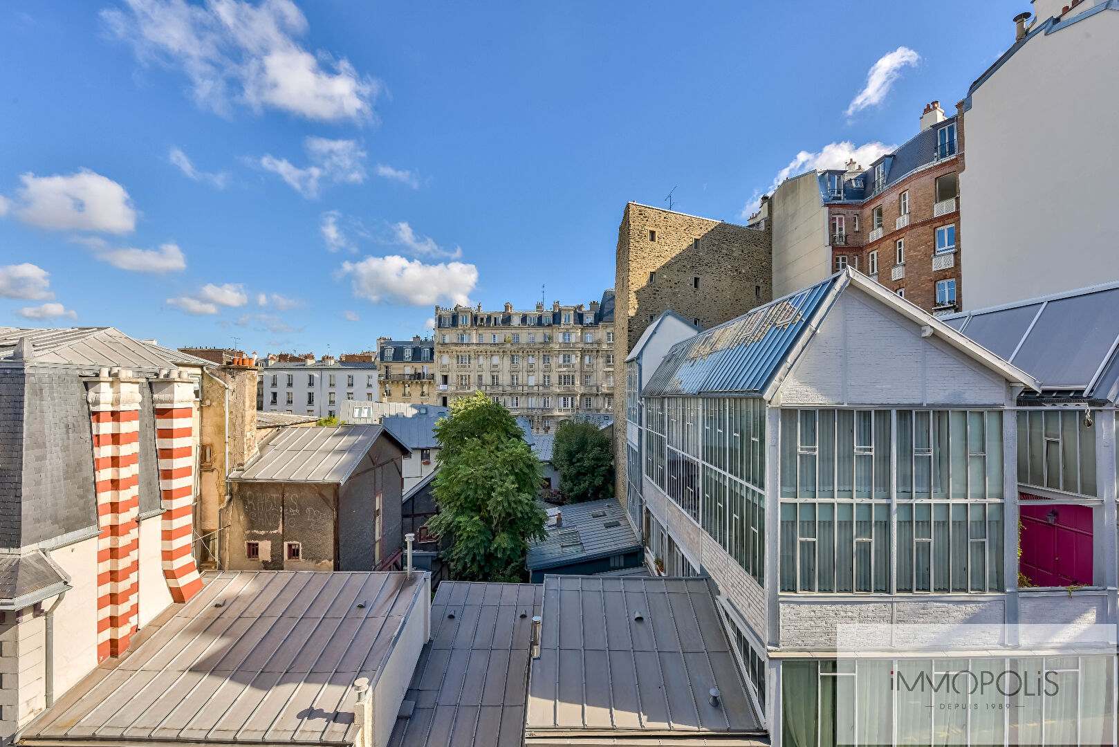 Démembrement de propriété temporaire de 10 ans : Montmartre – Rue de Tourlaque – Vue dégagée sur la Cité des Fusains ! 4