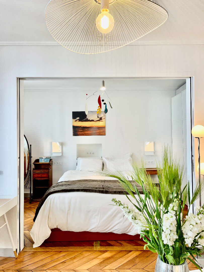 Quartier des Abbesses, appartement de charme prêt à emménager ! 13