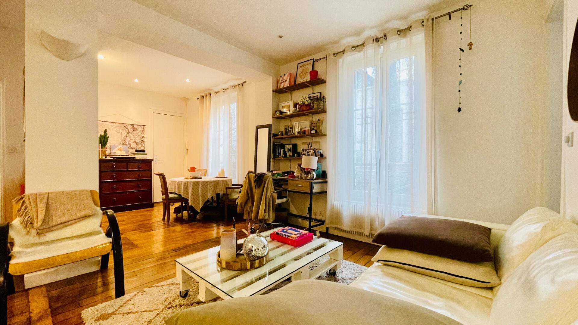Paris 9e, So-Pi , rue Pierre Fontaine : agréable 3 pièces de 56,04 m2 Carrez dans un bel immeuble ancien 3