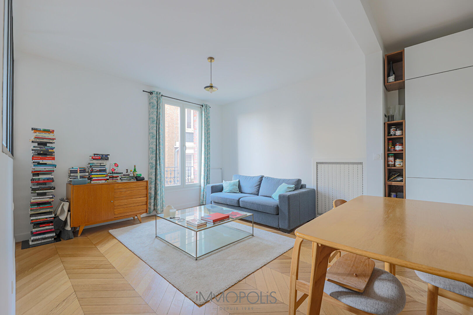 Superbe appartement 2 chambres ascenseur Caulaincourt / Junot 1 Superbe appartement 2 chambres ascenseur Caulaincourt / Junot 1