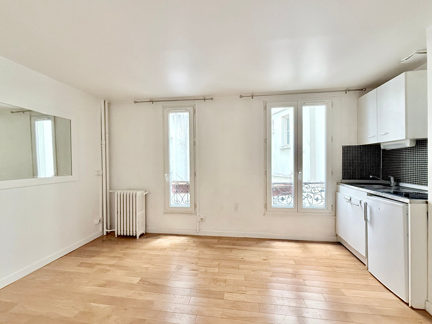 Studio de 15,67 m2, rue Durantin quartier des Abbesses en plein Montmartre 2