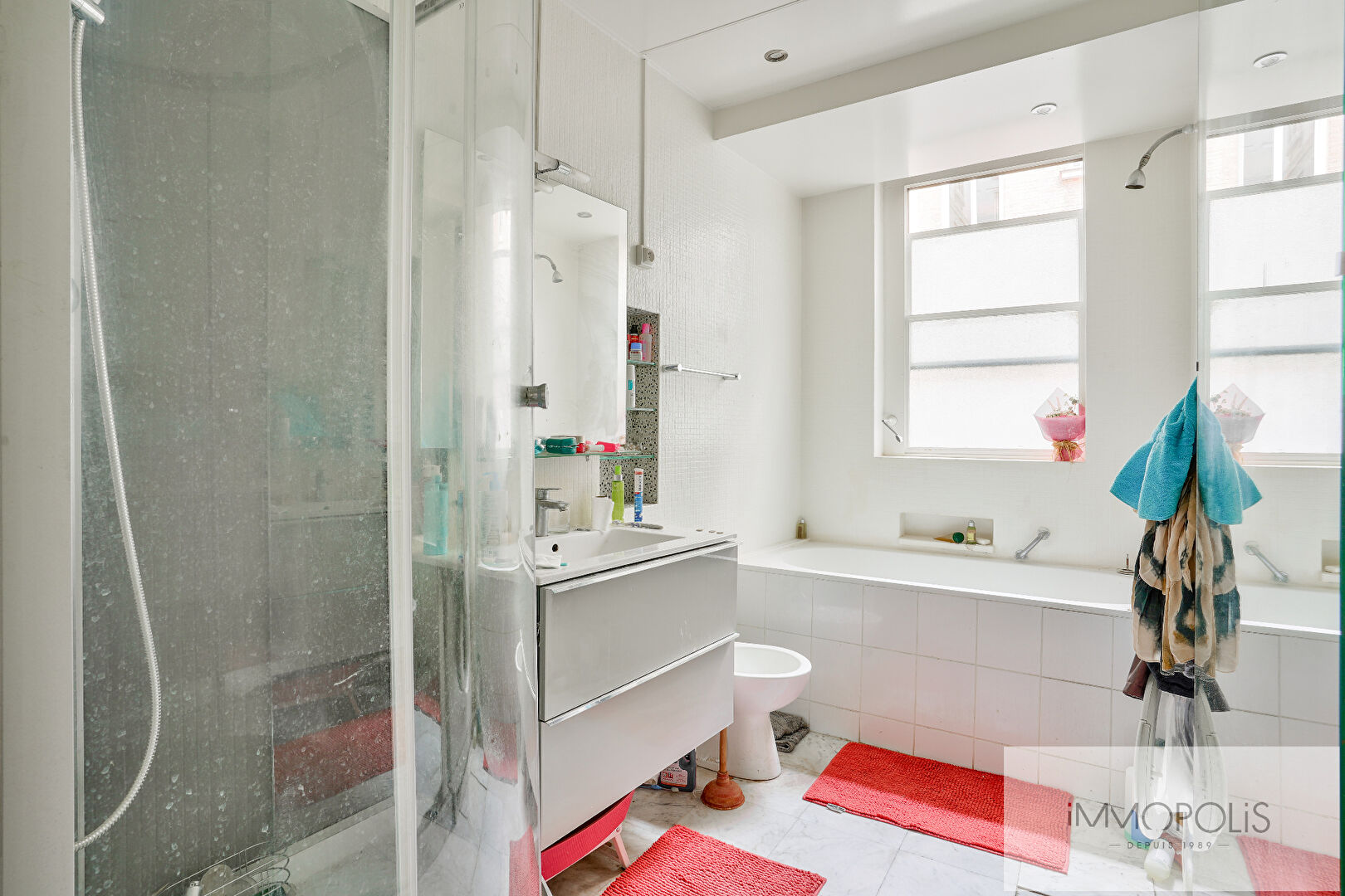 Charmant appartement à moderniser, quartier Lamarck-Caulaincourt, avec balcons ! 7